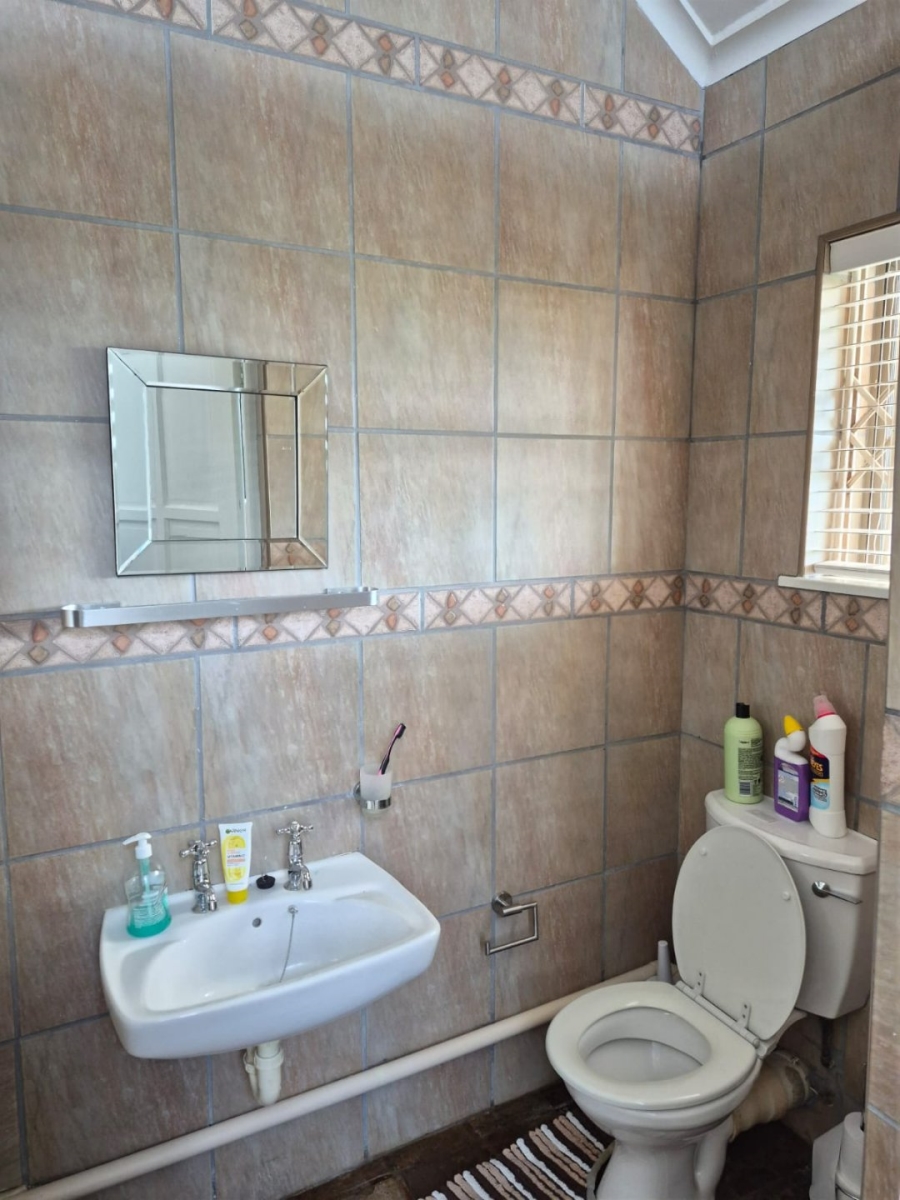 4 Bedroom Property for Sale in Blue Bend Eastern Cape